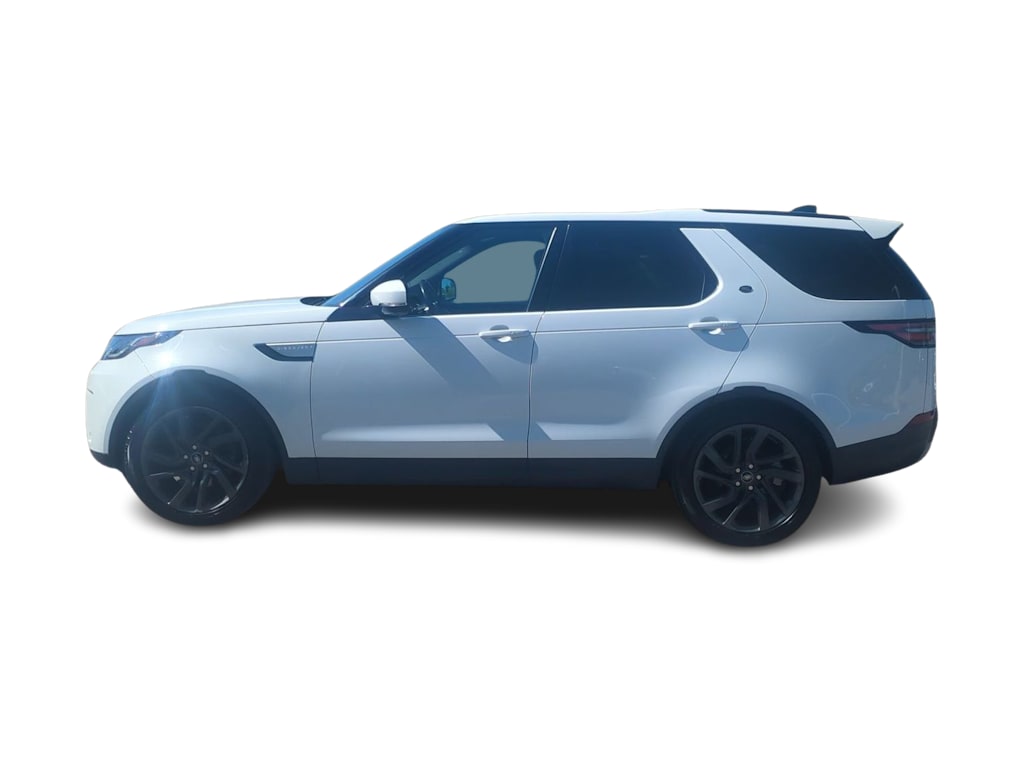 Thumbnail: 2018 Land Rover Discovery - 3