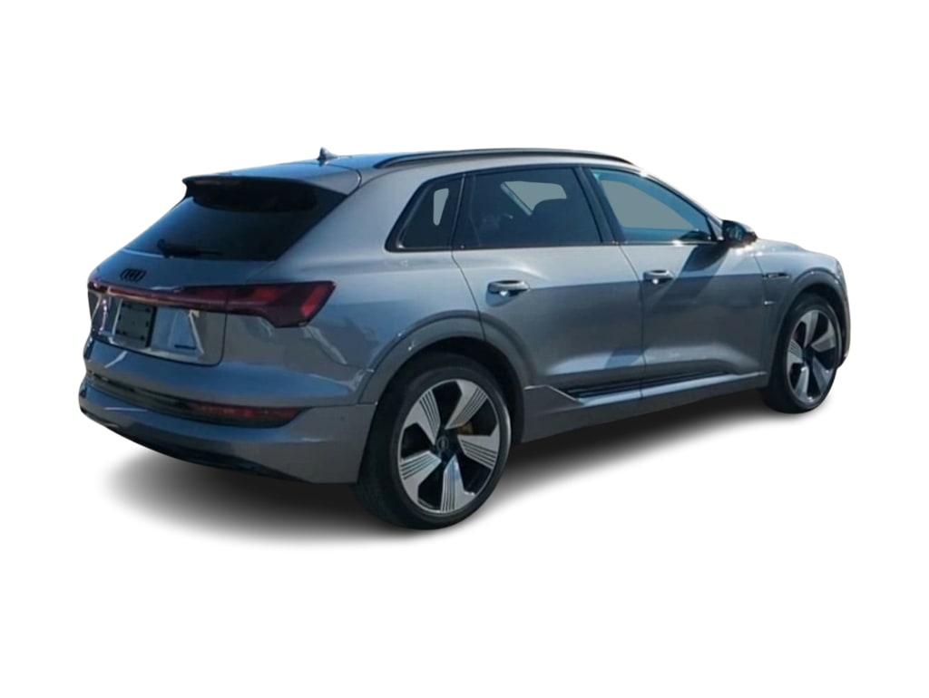 2022 Audi e-tron Premium Plus 20