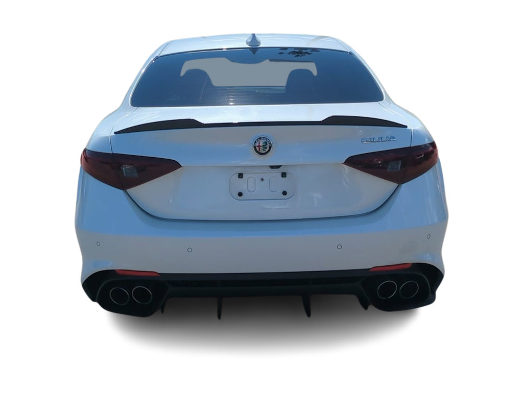 Thumbnail: 2018 Alfa Romeo Giulia - 5