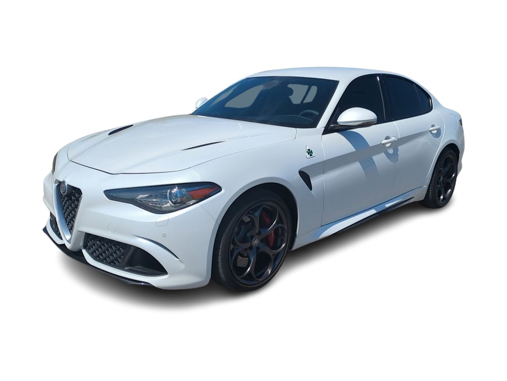 Thumbnail: 2018 Alfa Romeo Giulia - 19