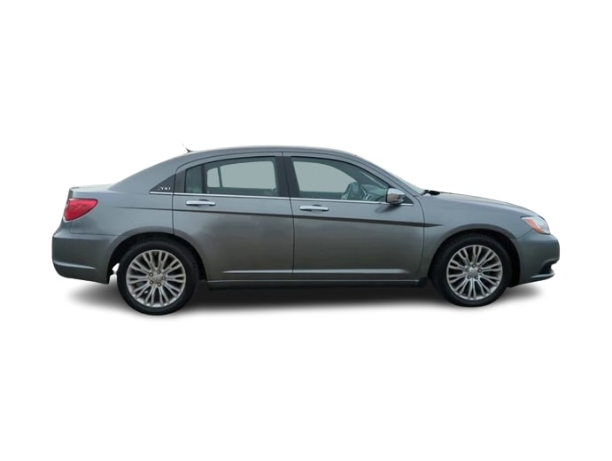 2013 Chrysler 200 Limited 23