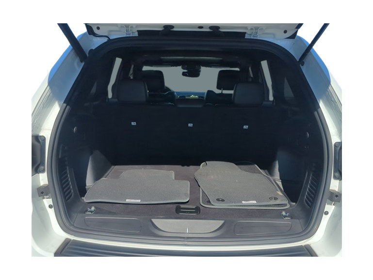 Thumbnail: 2021 Jeep Grand Cherokee - 17