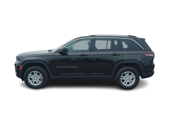Thumbnail: 2023 Jeep Grand Cherokee - 3
