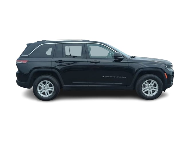 Thumbnail: 2023 Jeep Grand Cherokee - 23