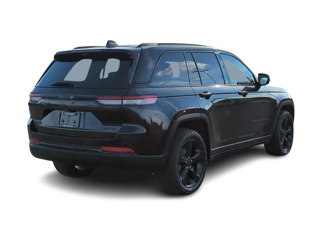 Thumbnail: 2023 Jeep Grand Cherokee - 23