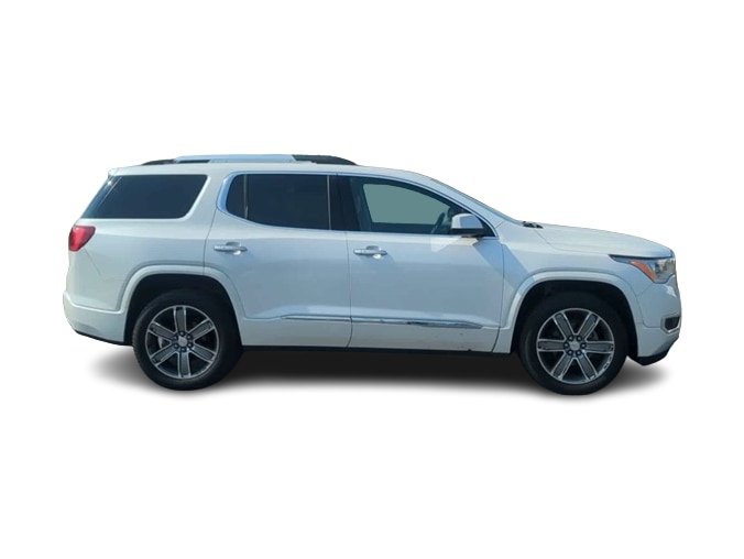 Thumbnail: 2017 GMC Acadia - 21