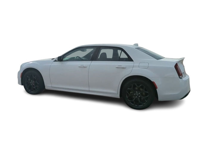 2021 Chrysler 300 S 16