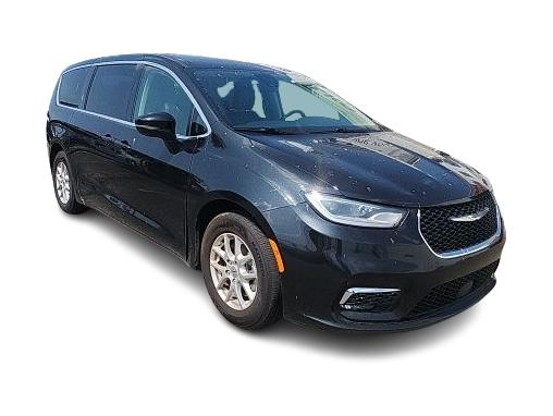 Thumbnail: 2023 Chrysler Pacifica - 14