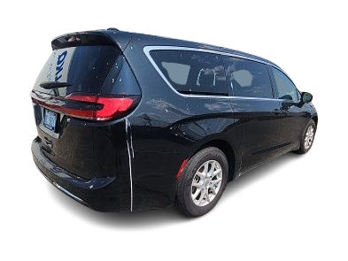 Thumbnail: 2023 Chrysler Pacifica - 21