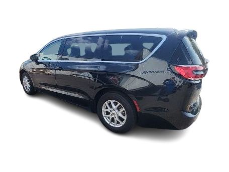 Thumbnail: 2023 Chrysler Pacifica - 23