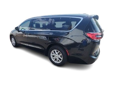 Thumbnail: 2023 Chrysler Pacifica - 22