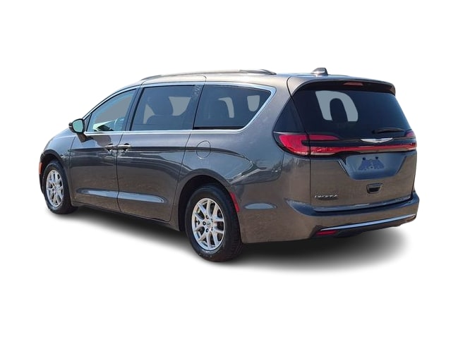Thumbnail: 2022 Chrysler Pacifica - 4