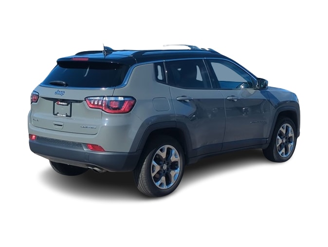 Thumbnail: 2020 Jeep Compass - 22