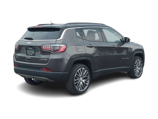 Thumbnail: 2023 Jeep Compass - 22