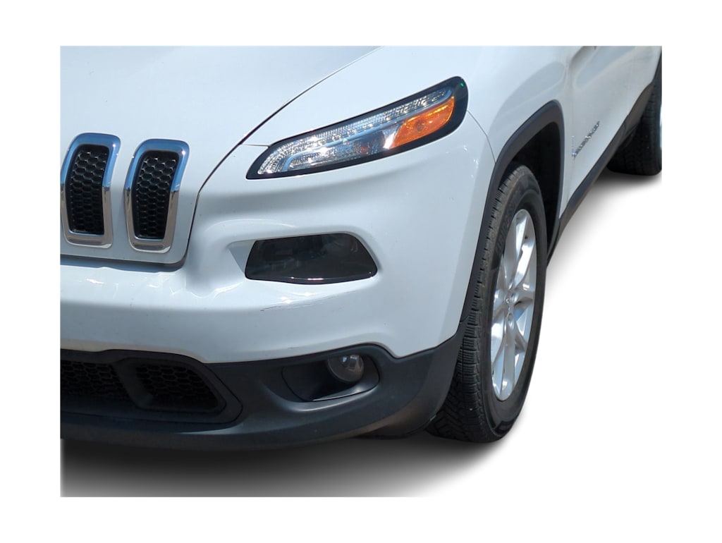 Thumbnail: 2018 Jeep Cherokee - 24