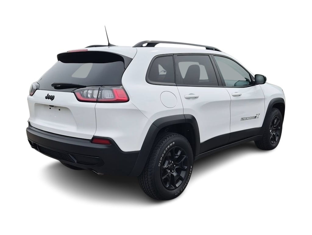 Thumbnail: 2022 Jeep Cherokee - 22