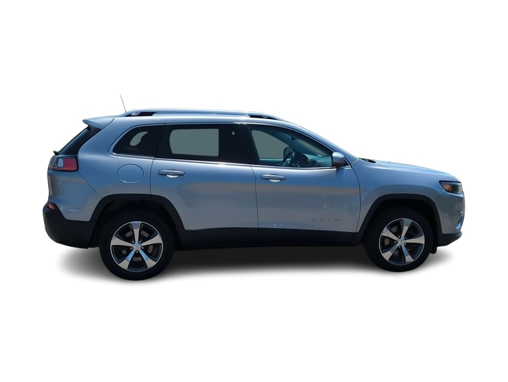 Thumbnail: 2020 Jeep Cherokee - 23