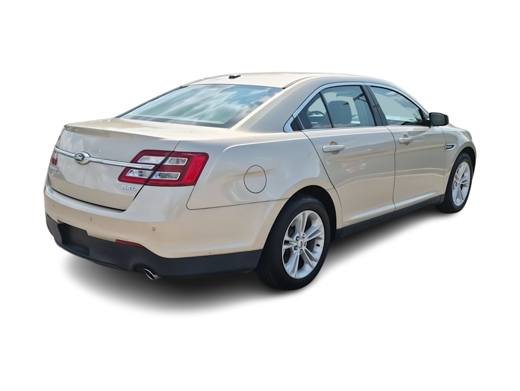 Thumbnail: 2017 Ford Taurus - 21