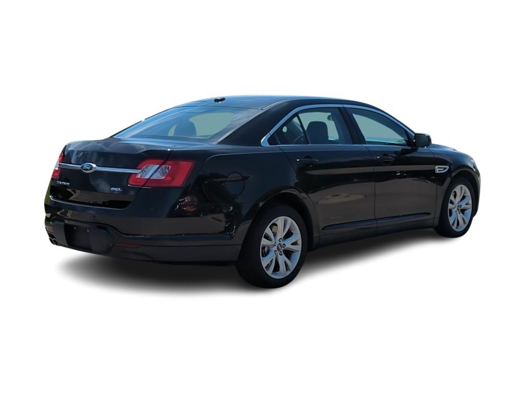 Thumbnail: 2011 Ford Taurus - 21