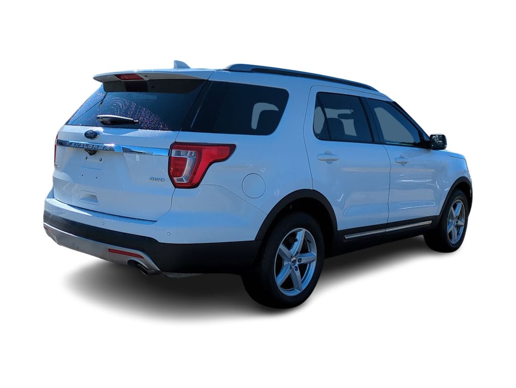 Thumbnail: 2017 Ford Explorer - 21