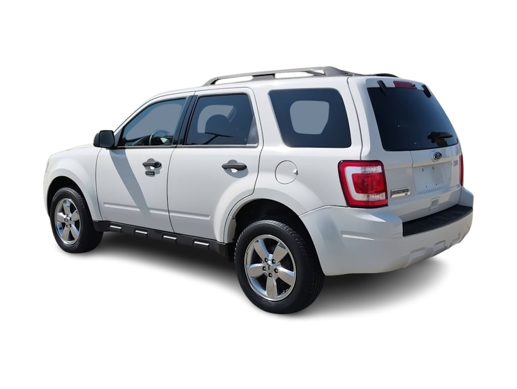 Thumbnail: 2011 Ford Escape - 4