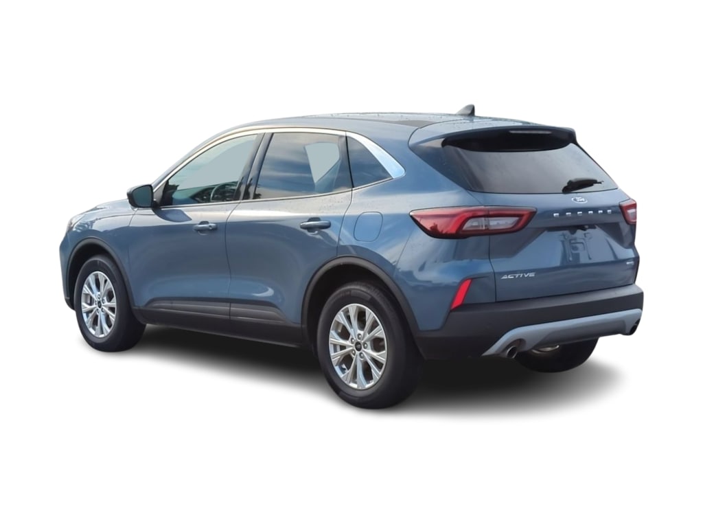 Thumbnail: 2023 Ford Escape - 4