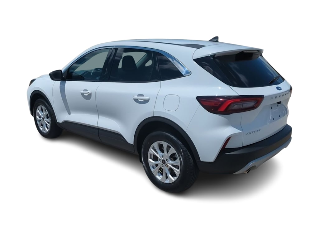 Thumbnail: 2023 Ford Escape - 4