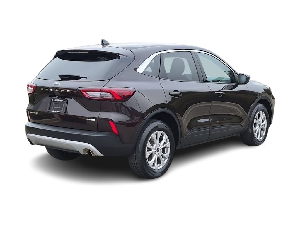 Thumbnail: 2023 Ford Escape - 22
