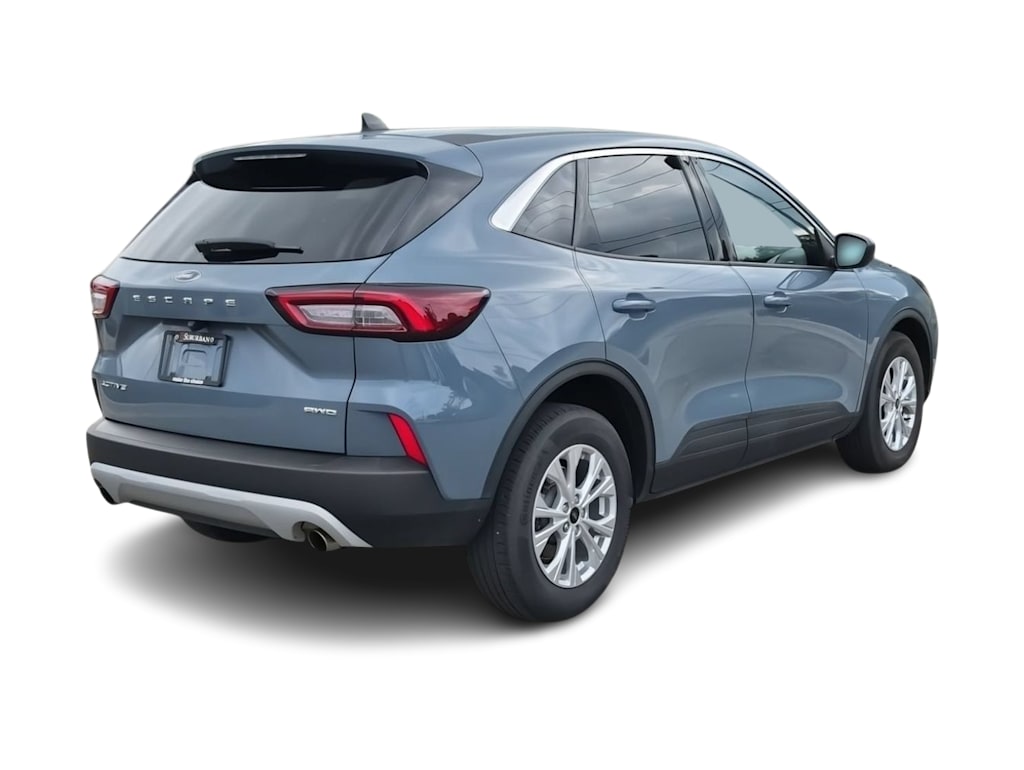 Thumbnail: 2023 Ford Escape - 21