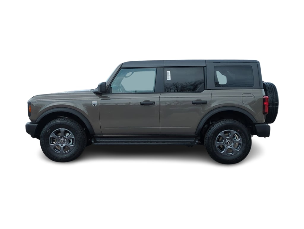 Thumbnail: 2026 Ford Bronco - 3