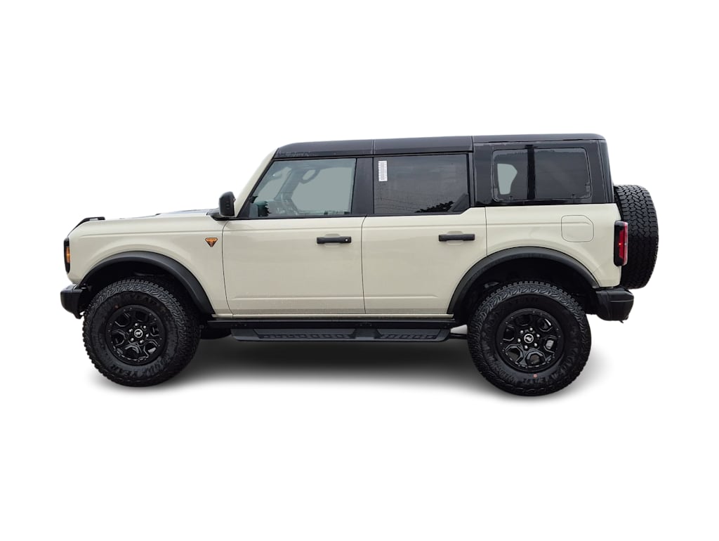 Thumbnail: 2026 Ford Bronco - 3