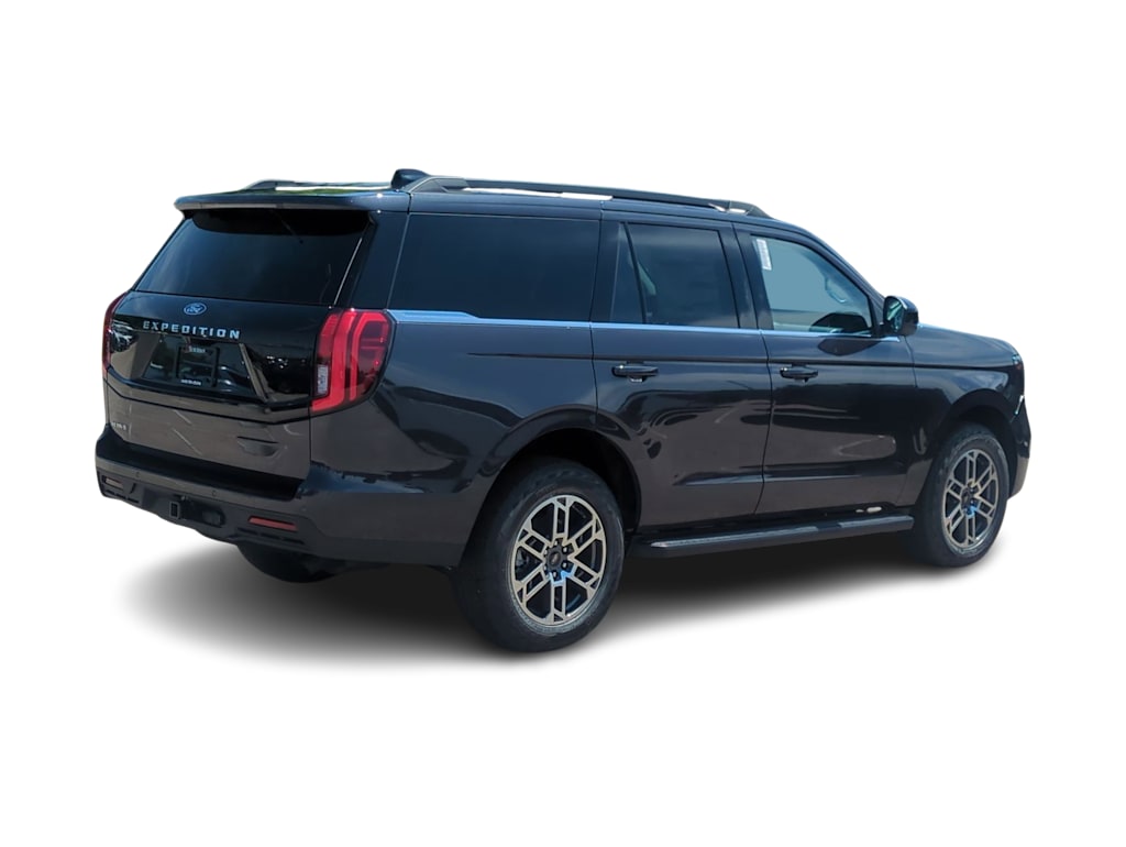 Thumbnail: 2026 Ford Expedition - 21