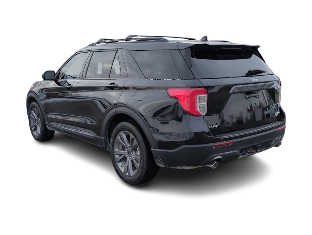 Thumbnail: 2022 Ford Explorer - 4