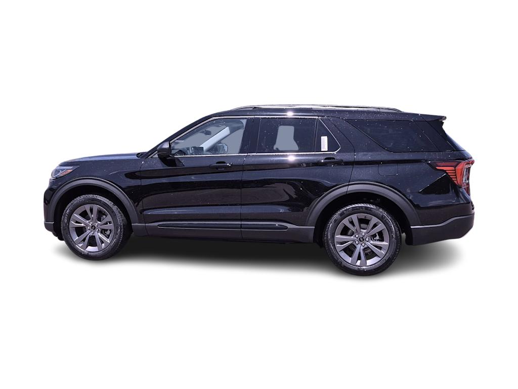 Thumbnail: 2026 Ford Explorer - 3