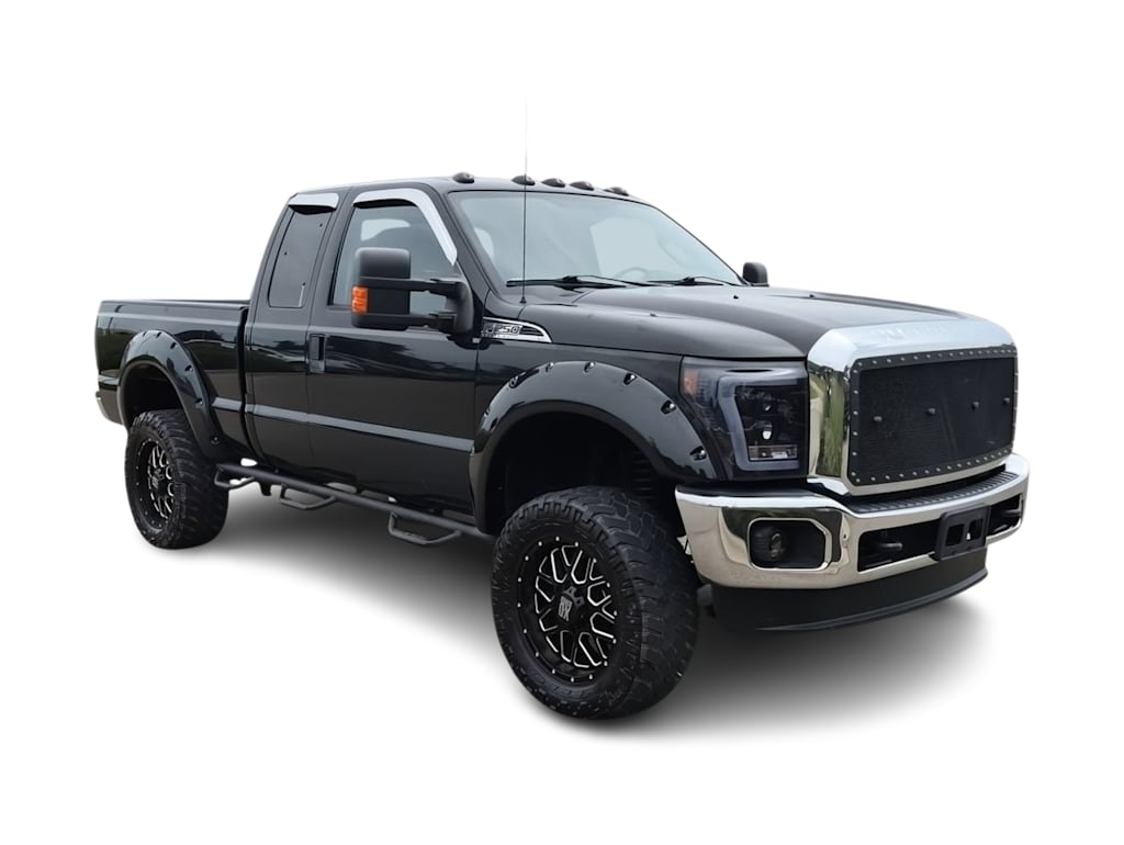 Thumbnail: 2015 Ford F-250 - 16