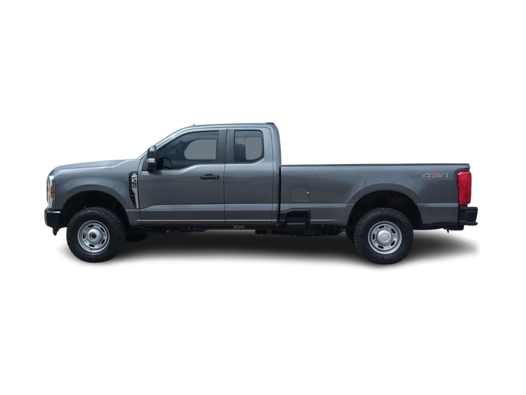 Thumbnail: 2025 Ford F-350 - 3