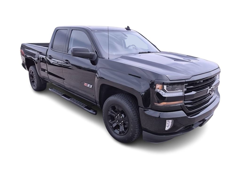 Thumbnail: 2017 Chevrolet Silverado 1500 - 18