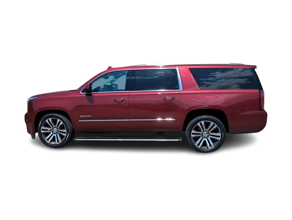 Thumbnail: 2019 GMC Yukon XL - 3
