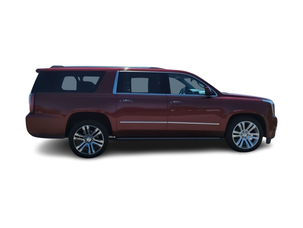 Thumbnail: 2019 GMC Yukon XL - 21
