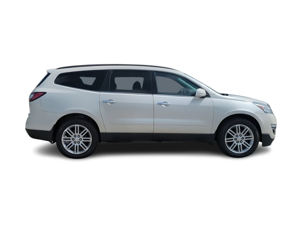 Thumbnail: 2015 Chevrolet Traverse - 24