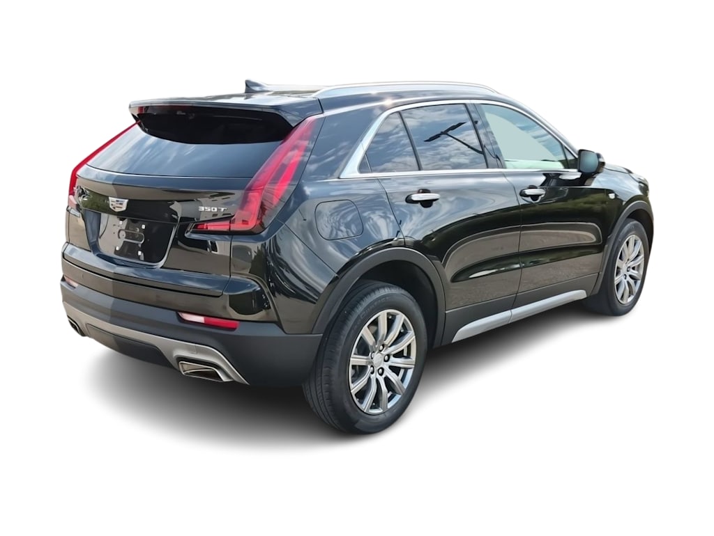 Thumbnail: 2022 Cadillac XT4 - 22