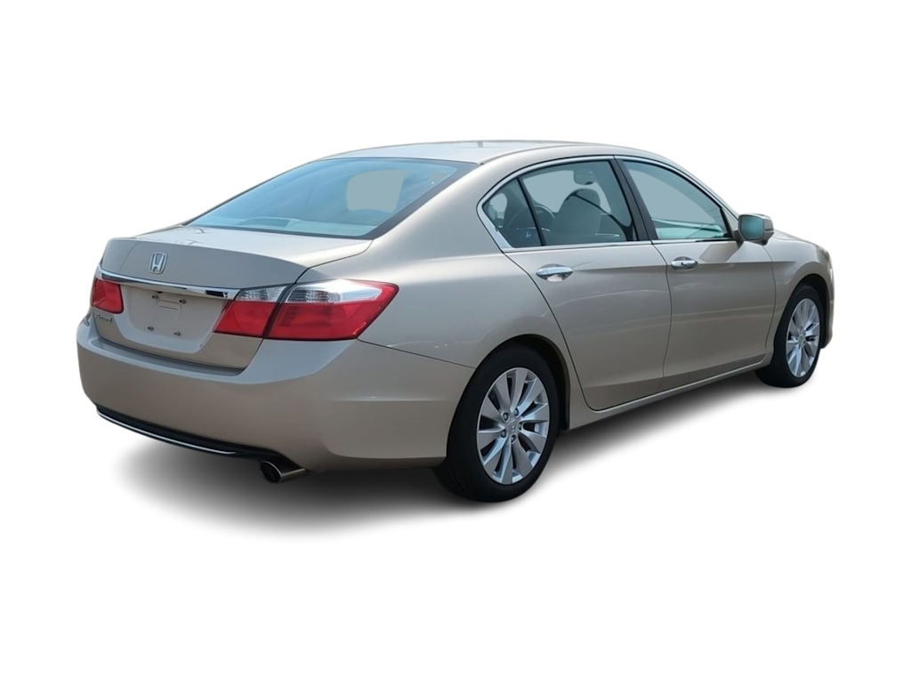 Thumbnail: 2015 Honda Accord - 16
