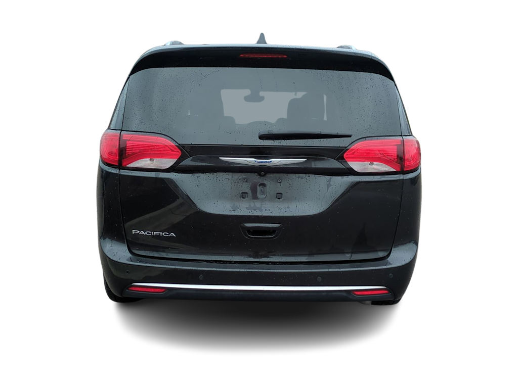 Thumbnail: 2018 Chrysler Pacifica - 5