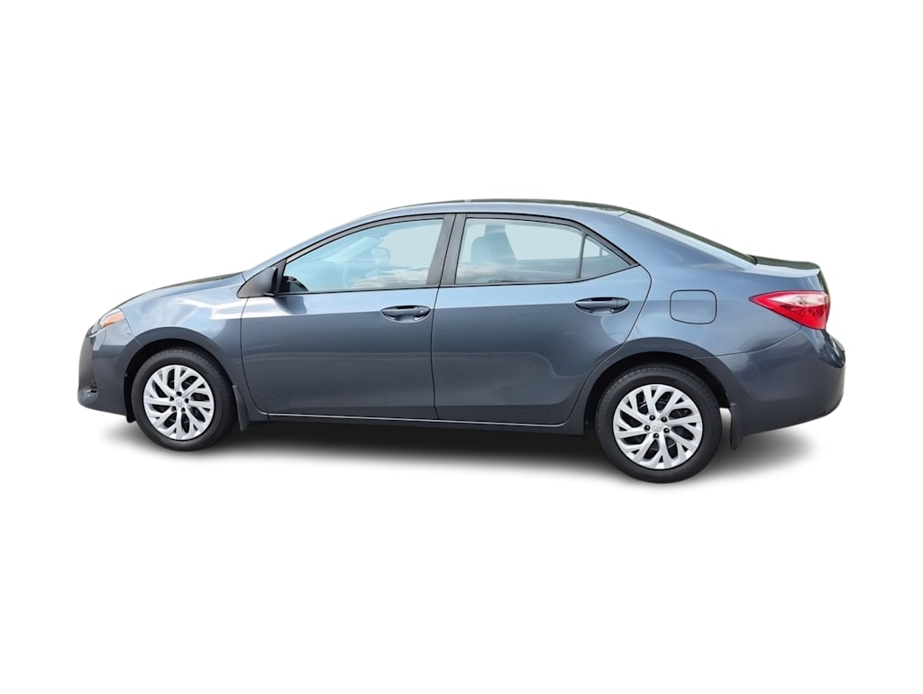 Thumbnail: 2017 Toyota Corolla - 3
