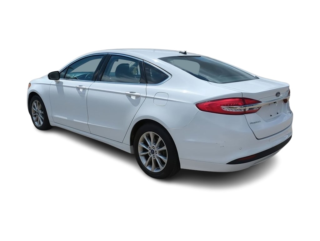 Thumbnail: 2017 Ford Fusion - 3