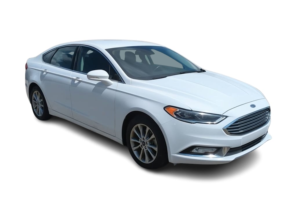 Thumbnail: 2017 Ford Fusion - 17
