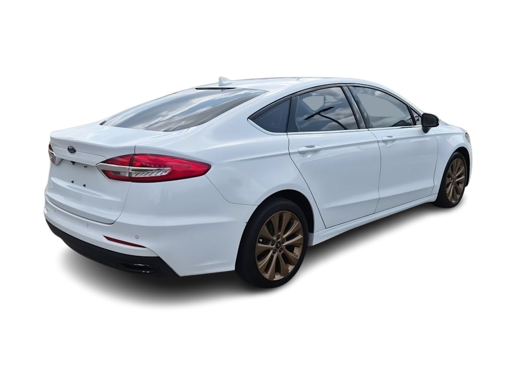 Thumbnail: 2020 Ford Fusion - 21
