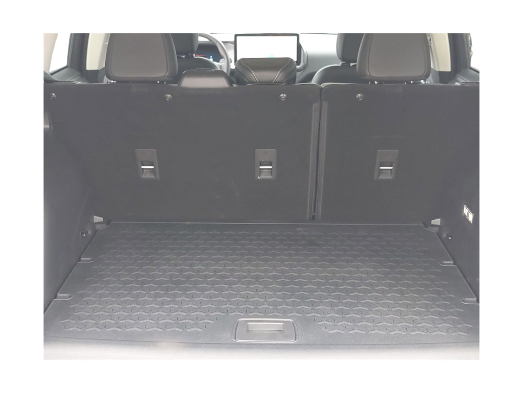 Thumbnail: 2025 Ford Bronco Sport - 18