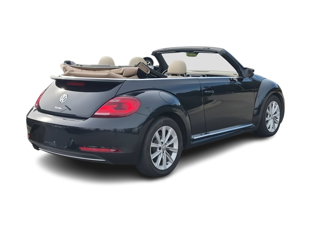 Thumbnail: 2019 Volkswagen Beetle - 21