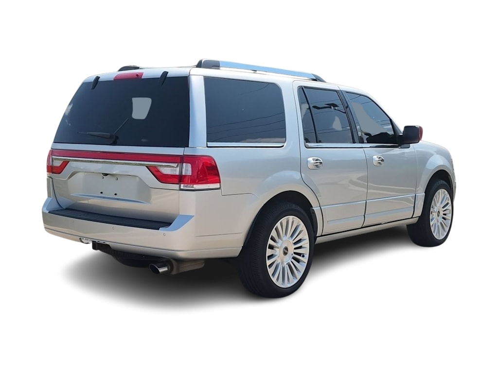 Thumbnail: 2017 Lincoln Navigator - 21
